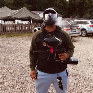 Meet your Posher, Antony